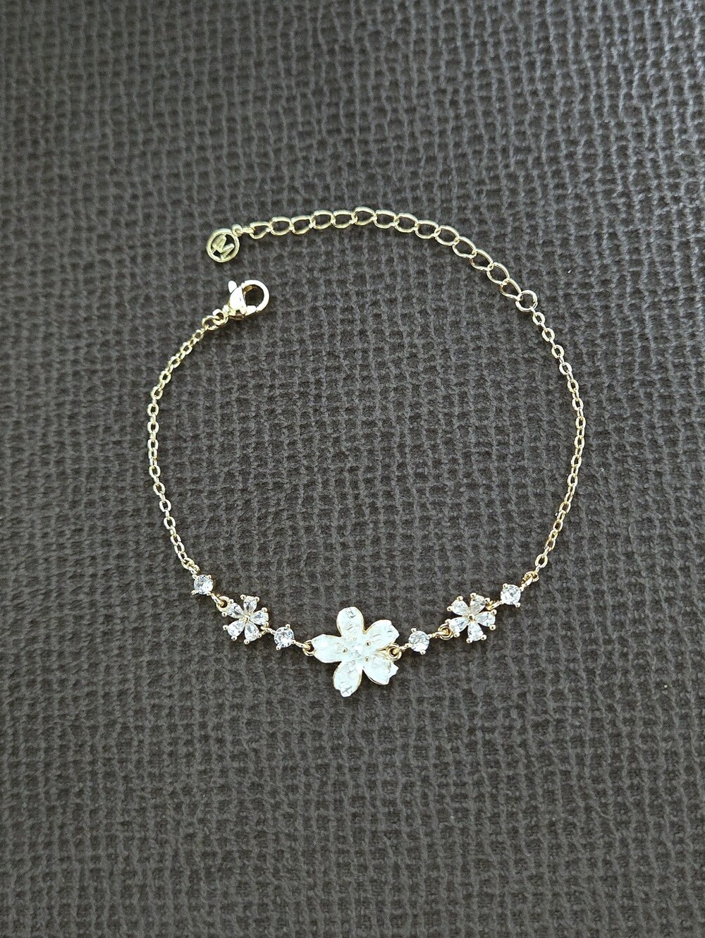 La Meno Druzy Flower🌸 Bracelet - NIB - Picture 2 of 16